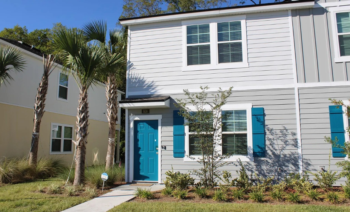 916 Rotary Road