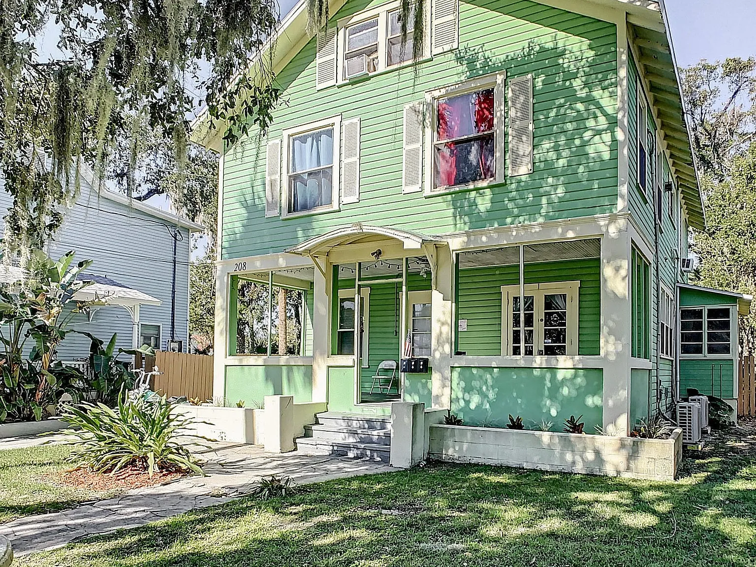 208 Fairview Avenue